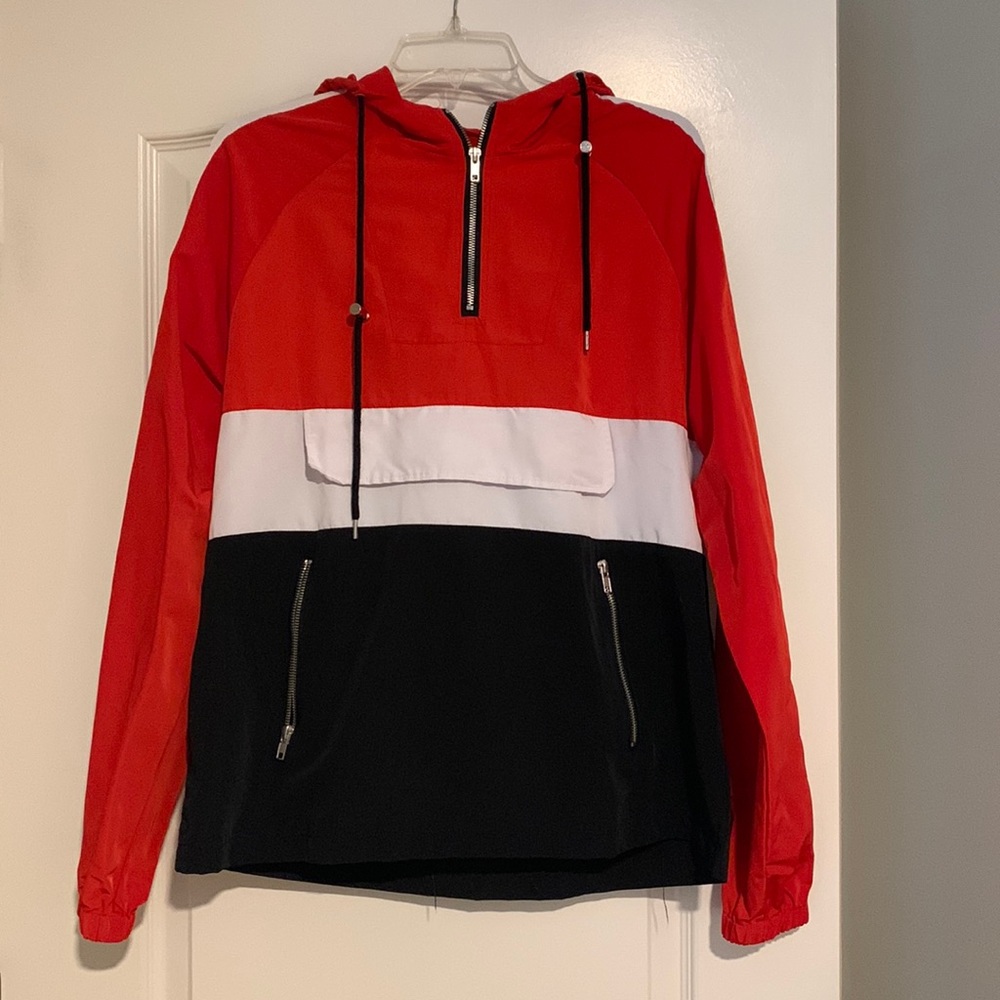 Rue 21 quarter zip windbreaker jacket. Men’s size small. Red, white,black stripe